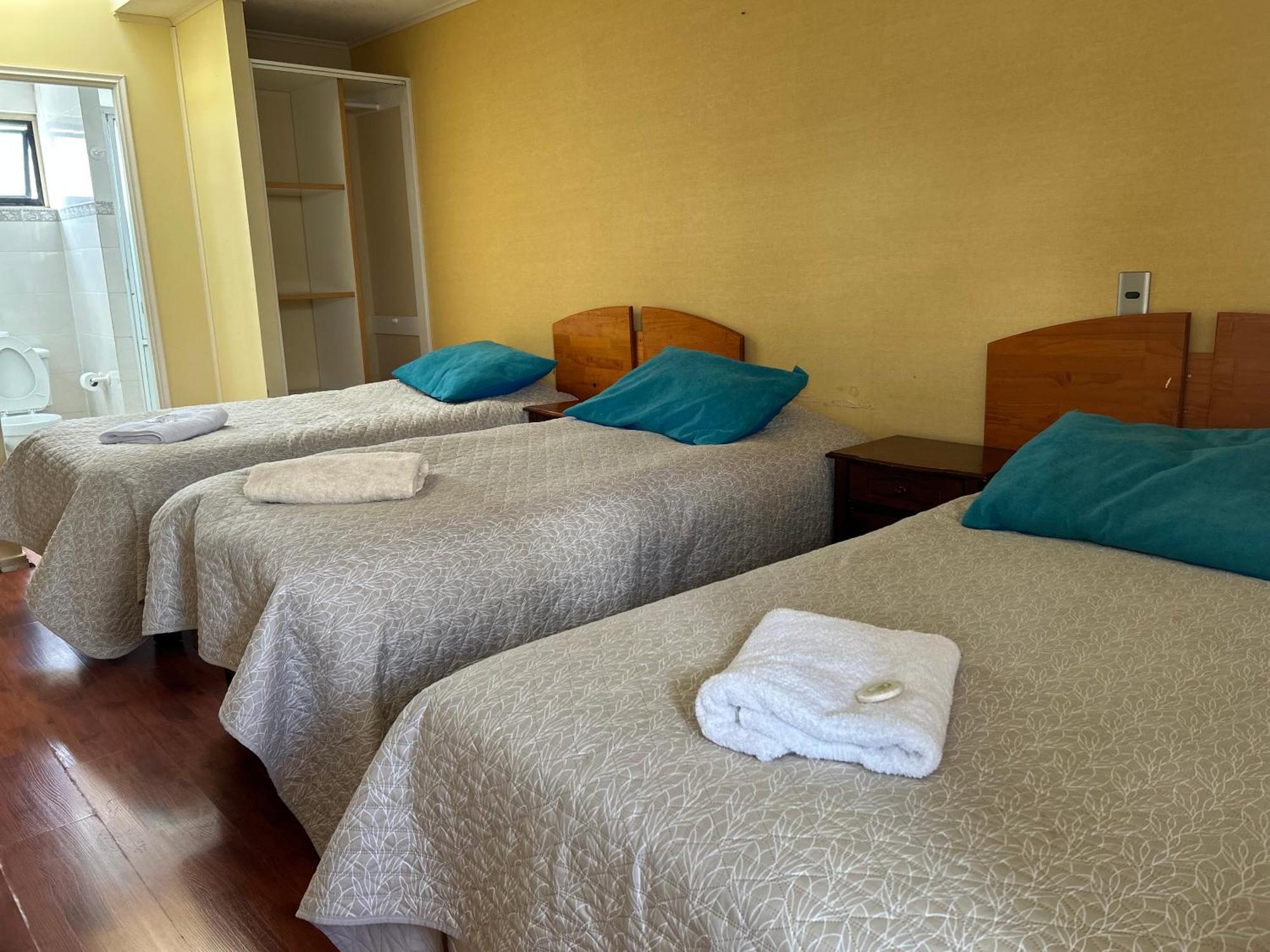 Hostal Don Guillermo Puerto Natales Esterno foto