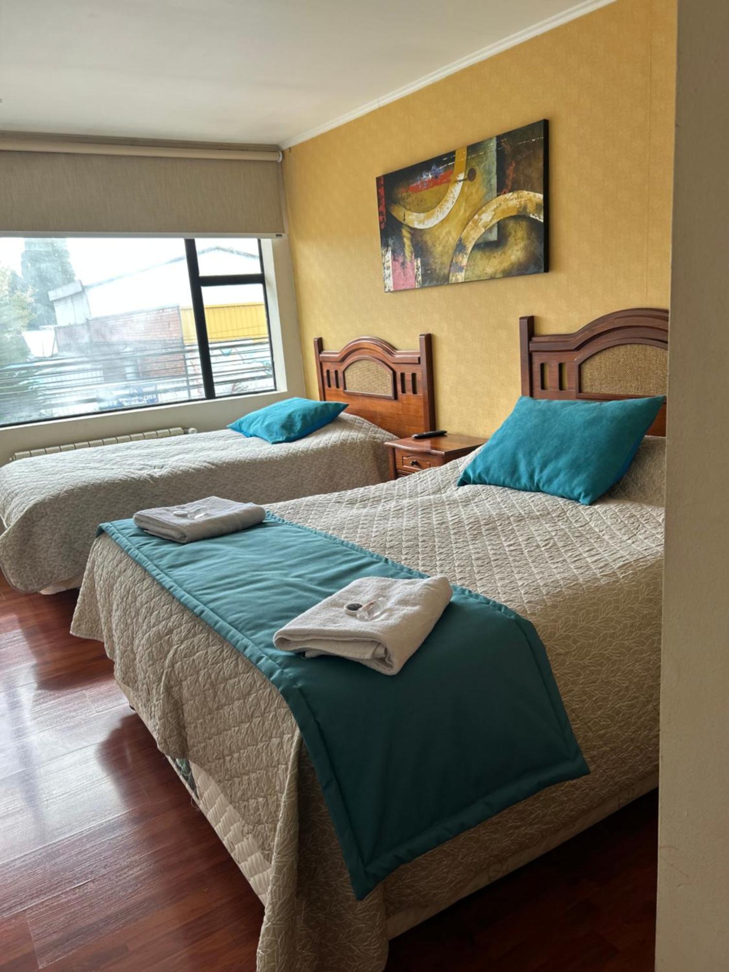 Hostal Don Guillermo Puerto Natales Esterno foto